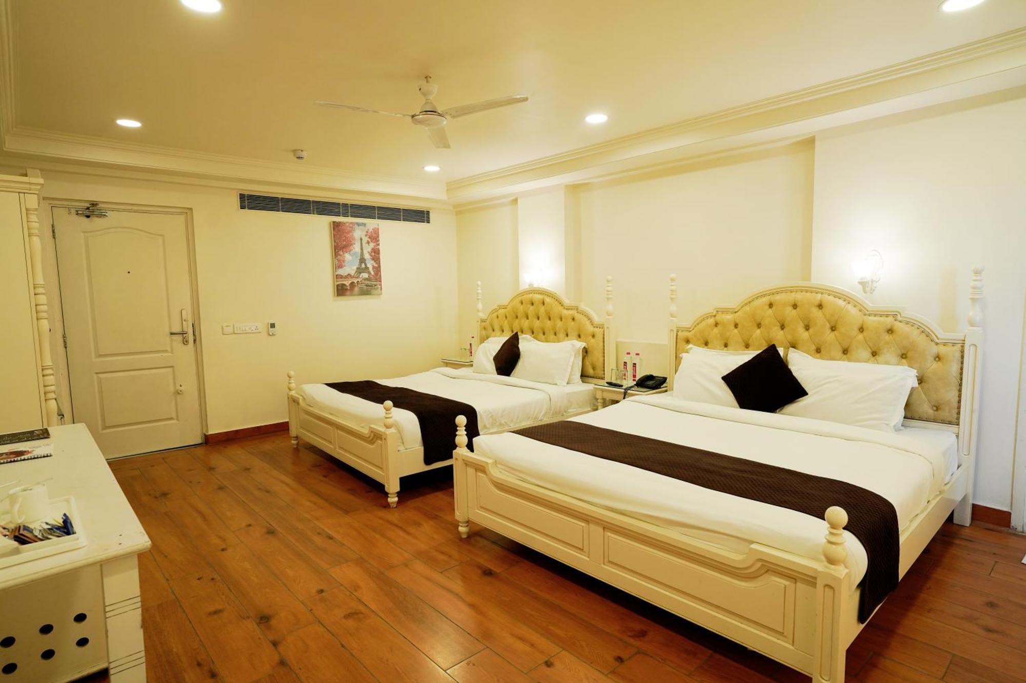 Cygnett Lite Grand, Jaipur Otel Dış mekan fotoğraf