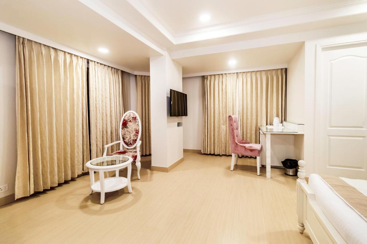 Cygnett Lite Grand, Jaipur Otel Dış mekan fotoğraf