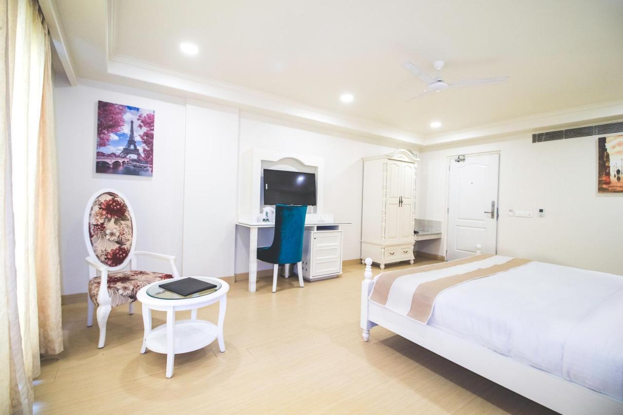 Cygnett Lite Grand, Jaipur Otel Dış mekan fotoğraf