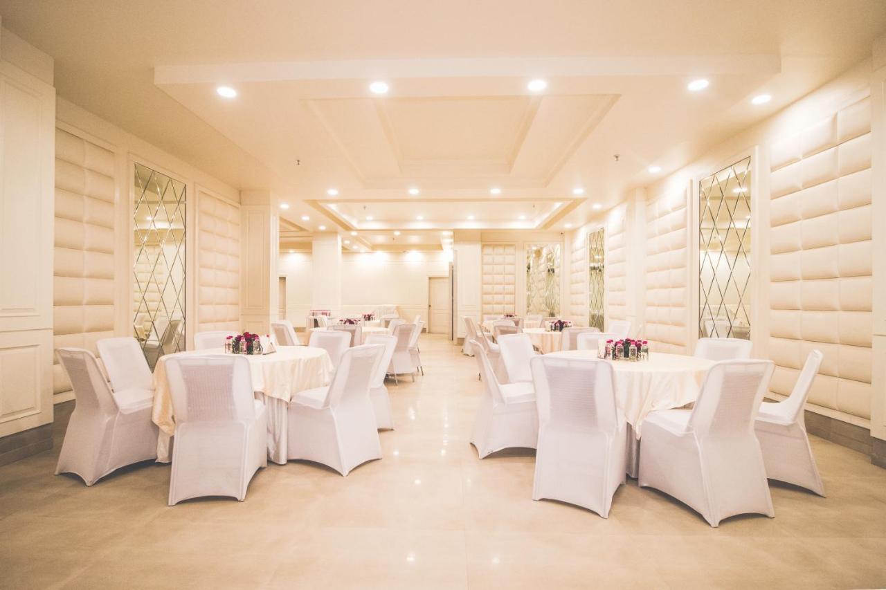 Cygnett Lite Grand, Jaipur Otel Dış mekan fotoğraf