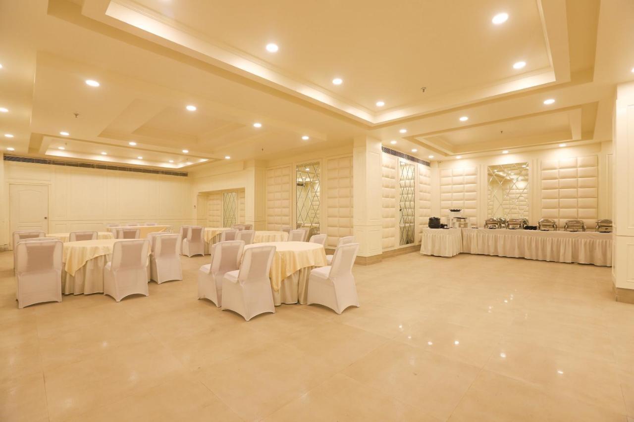 Cygnett Lite Grand, Jaipur Otel Dış mekan fotoğraf