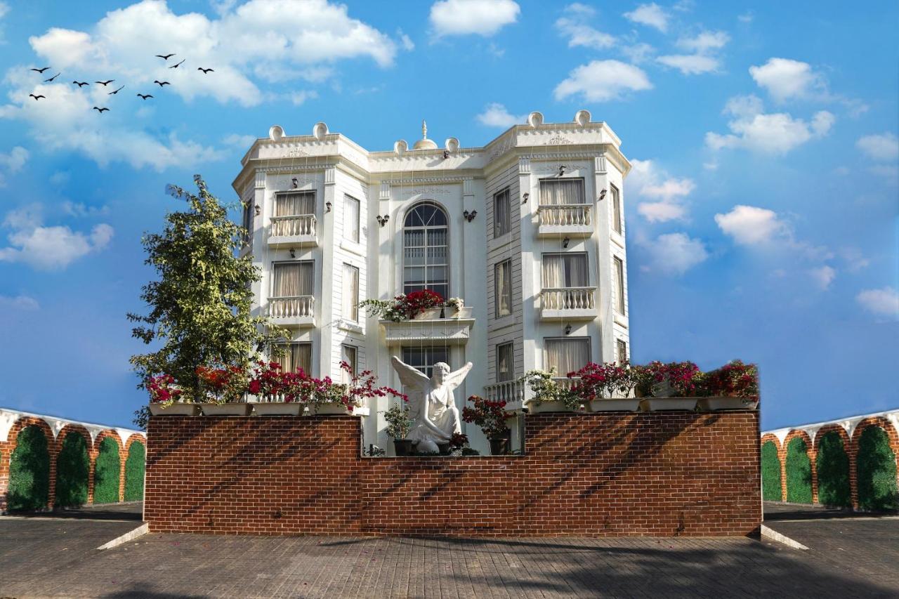 Cygnett Lite Grand, Jaipur Otel Dış mekan fotoğraf